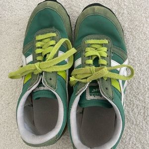 Boys Onitsuka Tiger sneakers